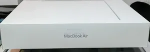 New Laptop Apple MacBook Air 2025 M4 16GB Apple M4 SSD 512GB