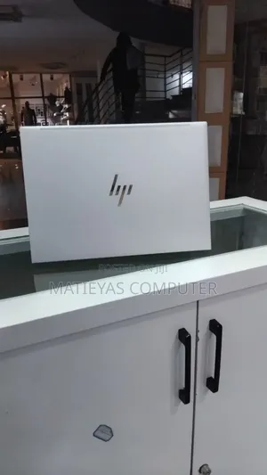 New Laptop HP EliteBook 840 16GB Intel Core i5 SSD 512GB