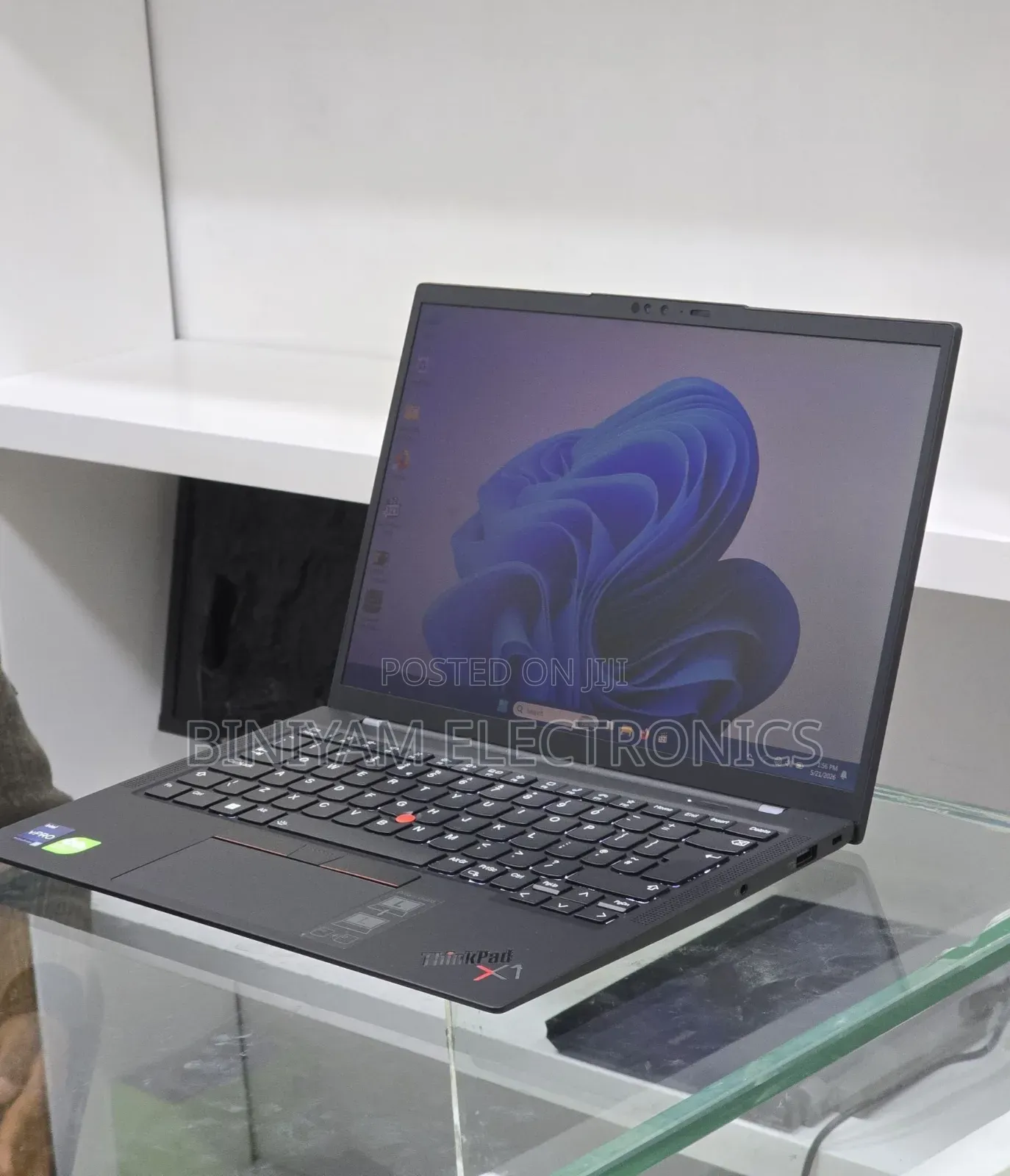 New Laptop Lenovo ThinkPad X1 Carbon 16GB Intel Core i7 SSD 512GB