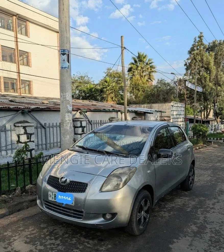 Toyota Yaris 2007 Silver