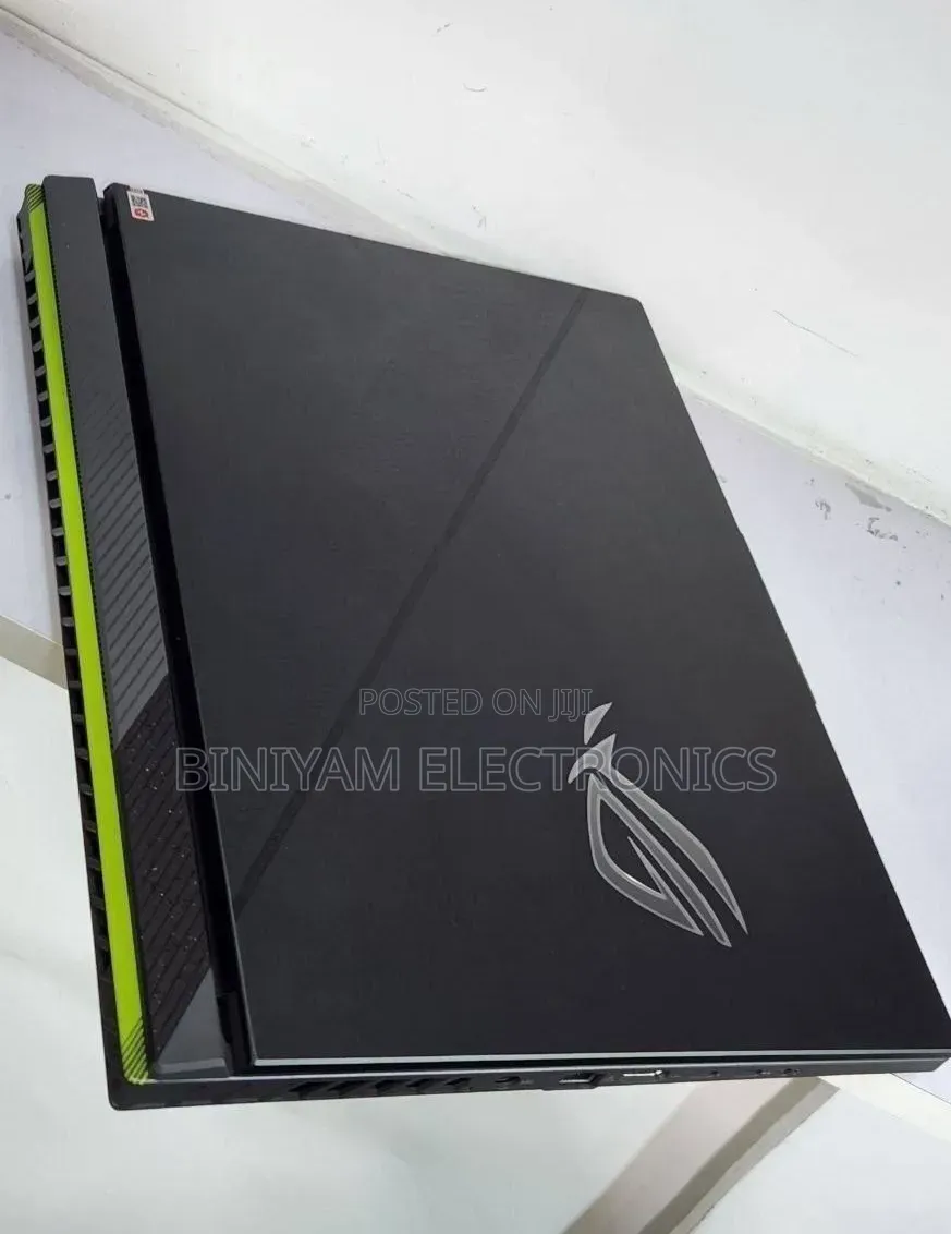 New Laptop Asus ROG Strix G16 G614 16GB Intel Core i9 SSD 1T