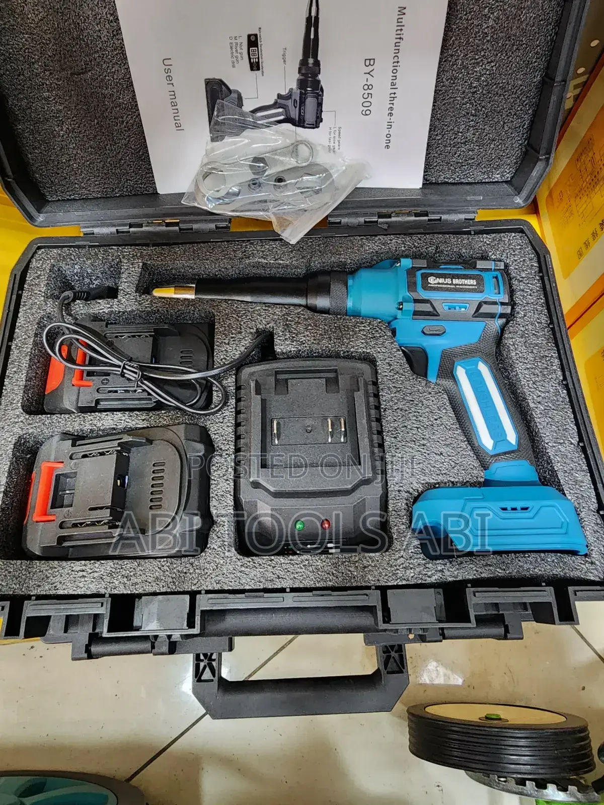 Chargeable Rivet Gun