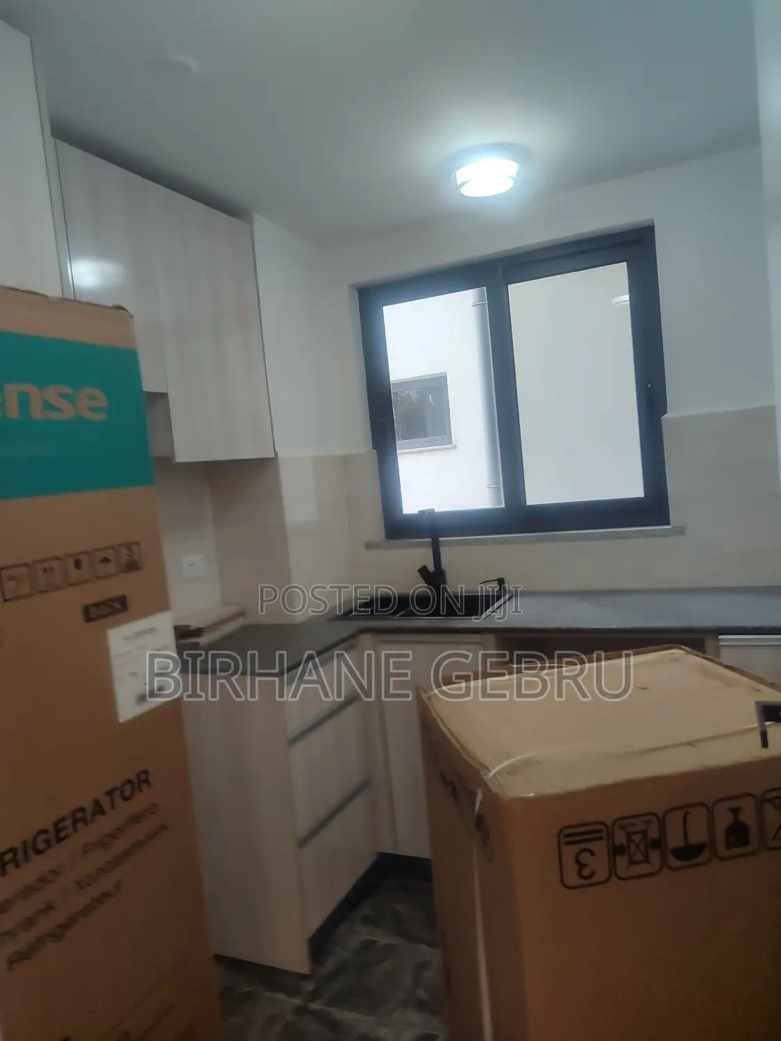 2bdrm Apartment in Luxury Semi, Kirkos for rent