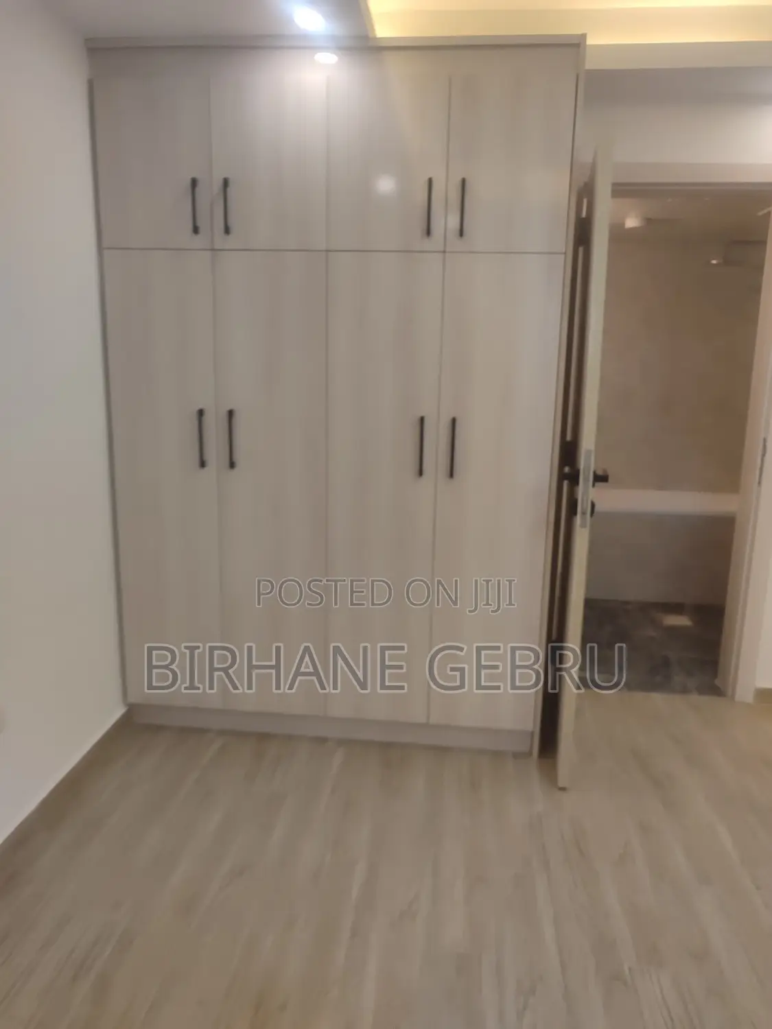 2bdrm Apartment in Luxury Semi, Kirkos for rent
