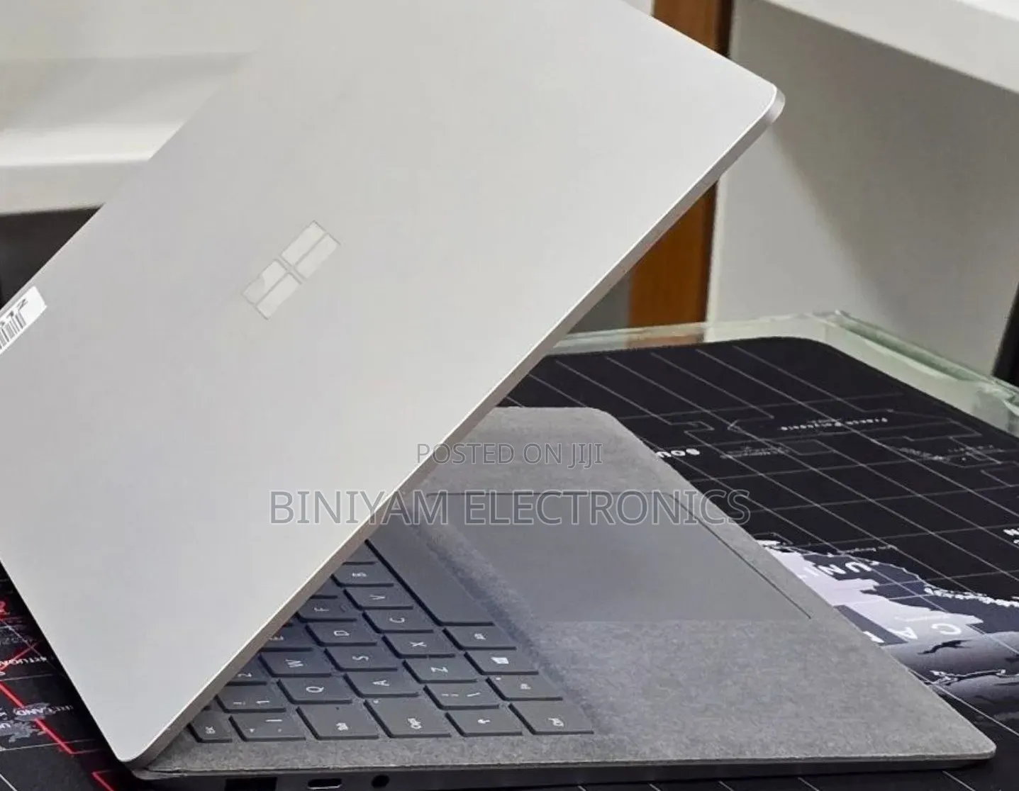 New Laptop Microsoft Surface Laptop 3 16GB Intel Core i7 SSD 256GB