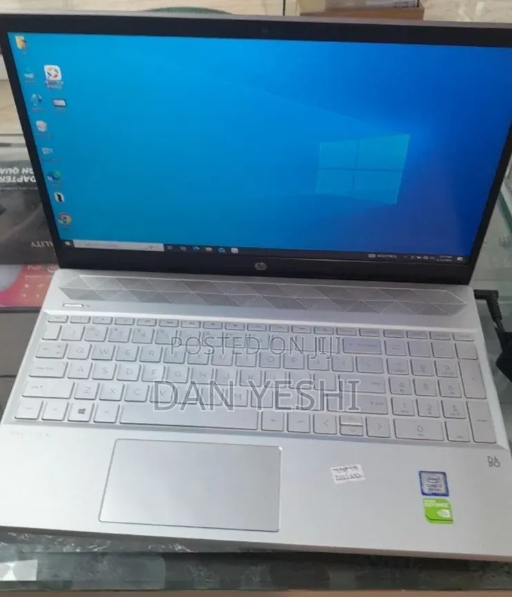 New Laptop HP Pavilion 15 16GB Intel Core i7 SSD 512GB