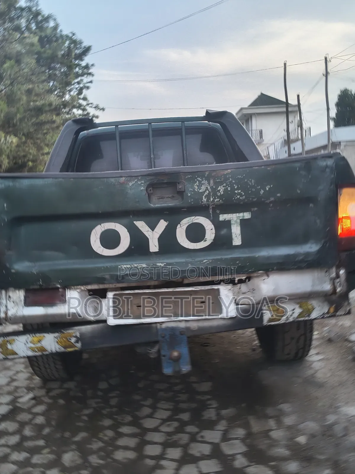 Toyota Hilux 2000 Green