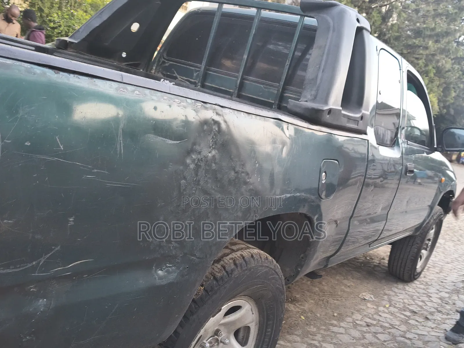 Toyota Hilux 2000 Green