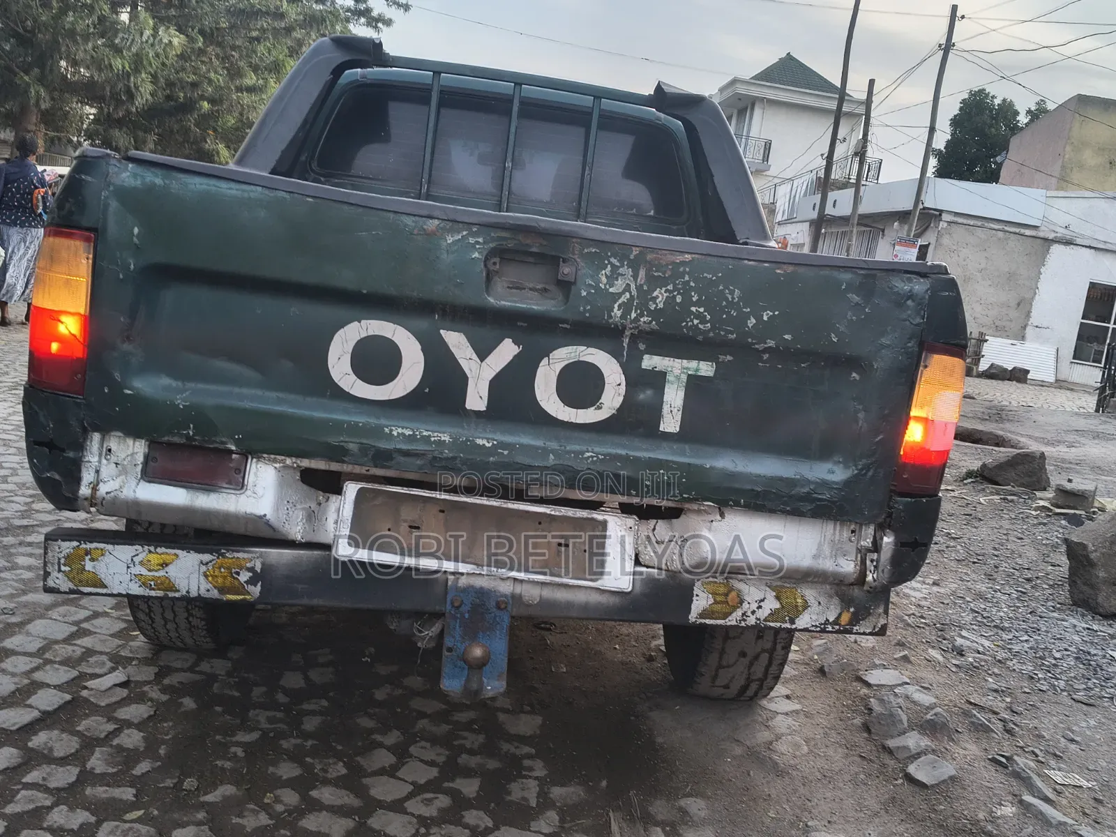 Toyota Hilux 2000 Green