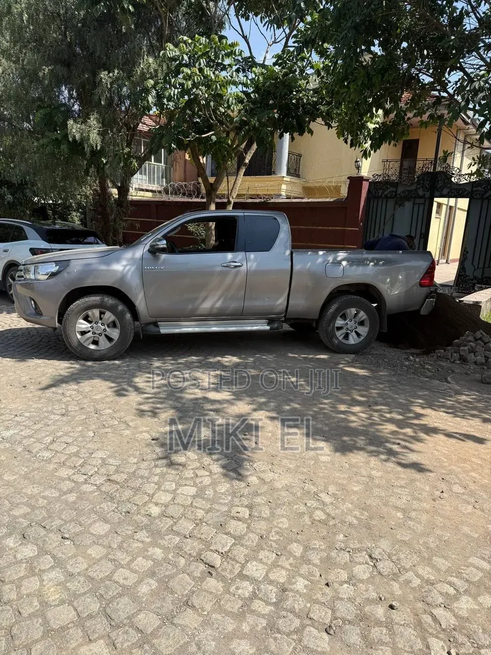 Toyota Hilux Revo Single Cab Deisel 2.8 AWD 2017 Gray