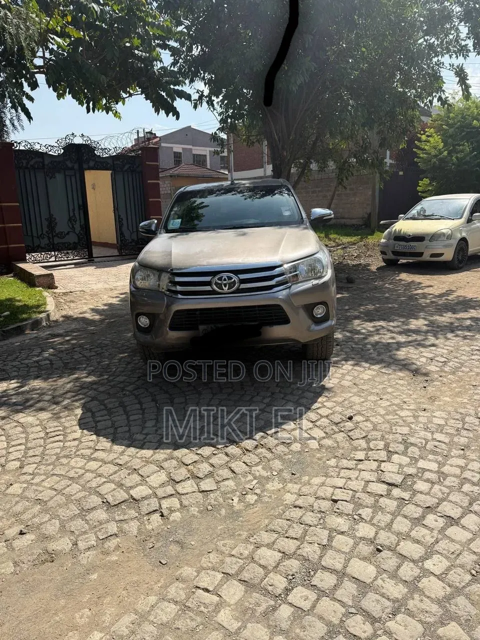 Toyota Hilux Revo Single Cab Deisel 2.8 AWD 2017 Gray