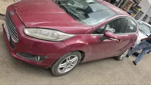 Ford Fiesta 2014 Red