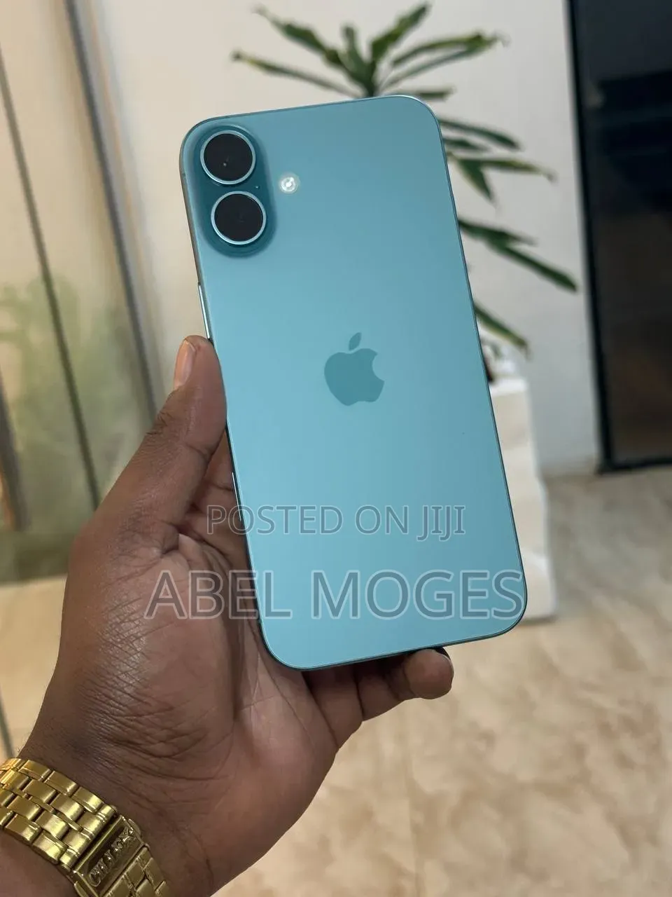 Apple iPhone 16 128 GB Green