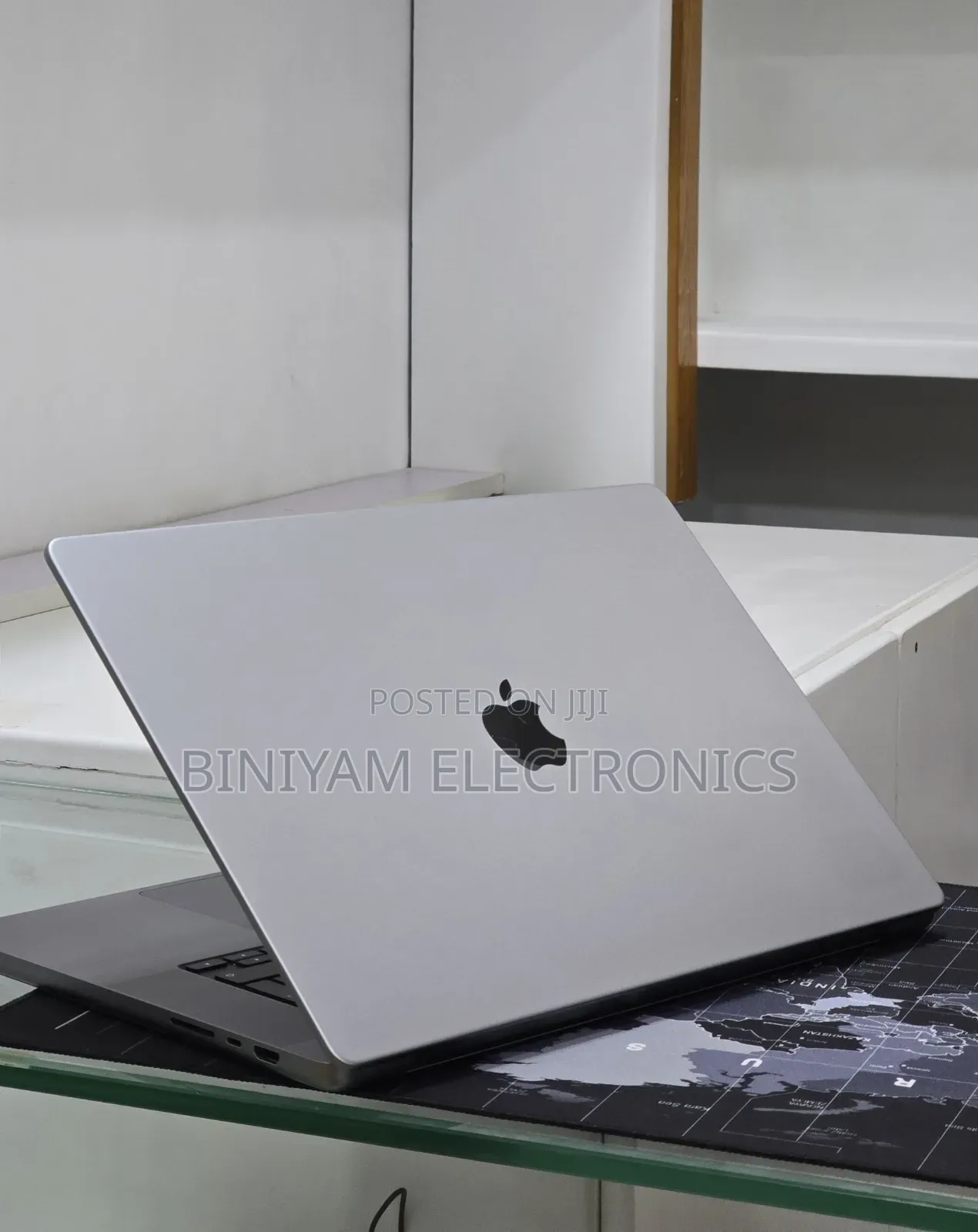 New Laptop Apple MacBook Pro 2021 M1 64GB Apple M1 Max SSD 1T
