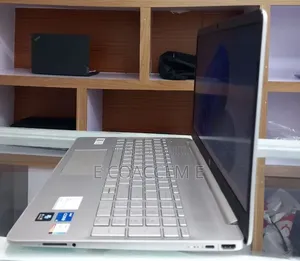 New Laptop HP Stream Notebook 8GB Intel Core i5 SSD 512GB