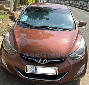 Hyundai Avante 2013