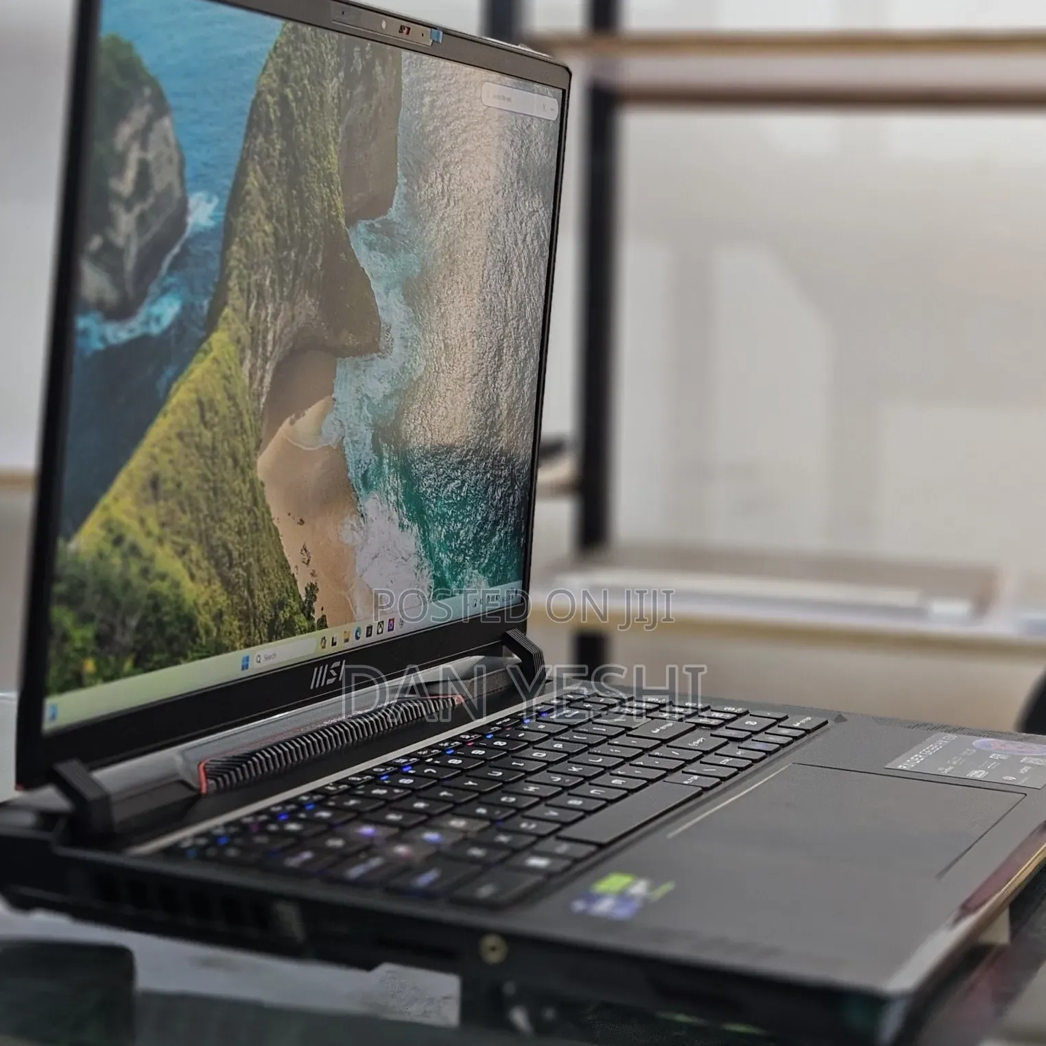 New Laptop MSI 32GB Intel Core i9 SSD 1T