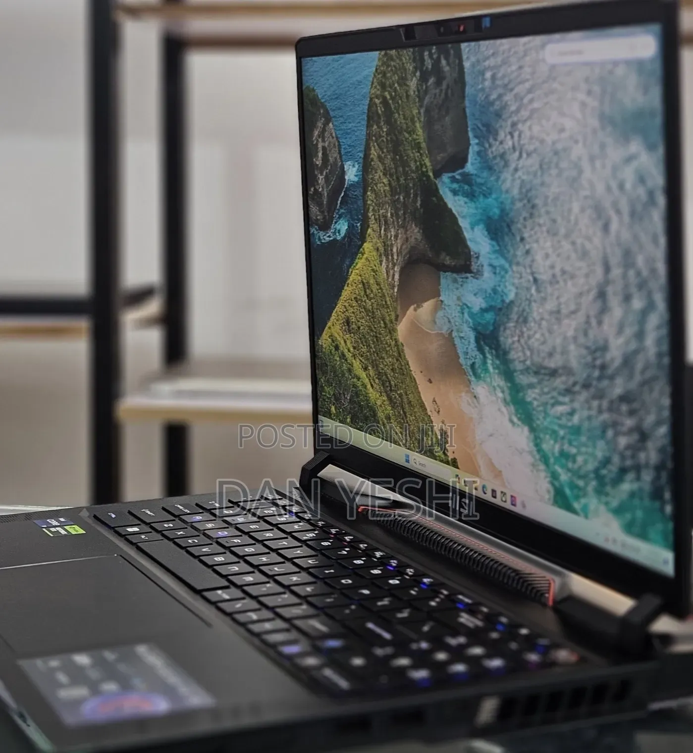 New Laptop MSI 32GB Intel Core i9 SSD 1T