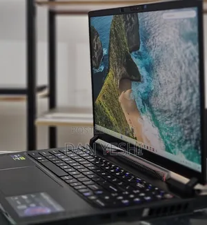 New Laptop MSI 32GB Intel Core i9 SSD 1T