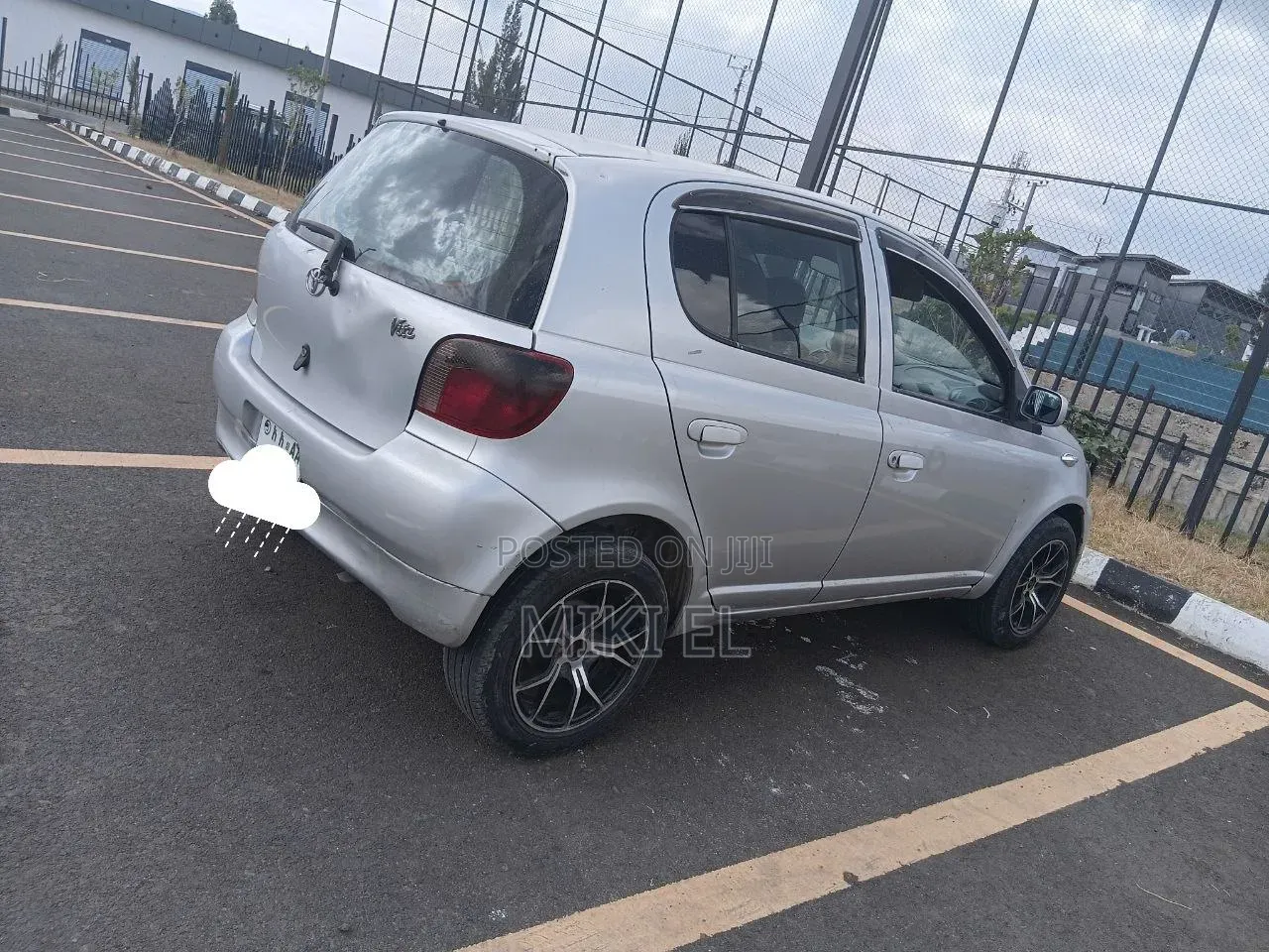 Toyota Vitz 1.0 FWD 5dr 2001 Silver