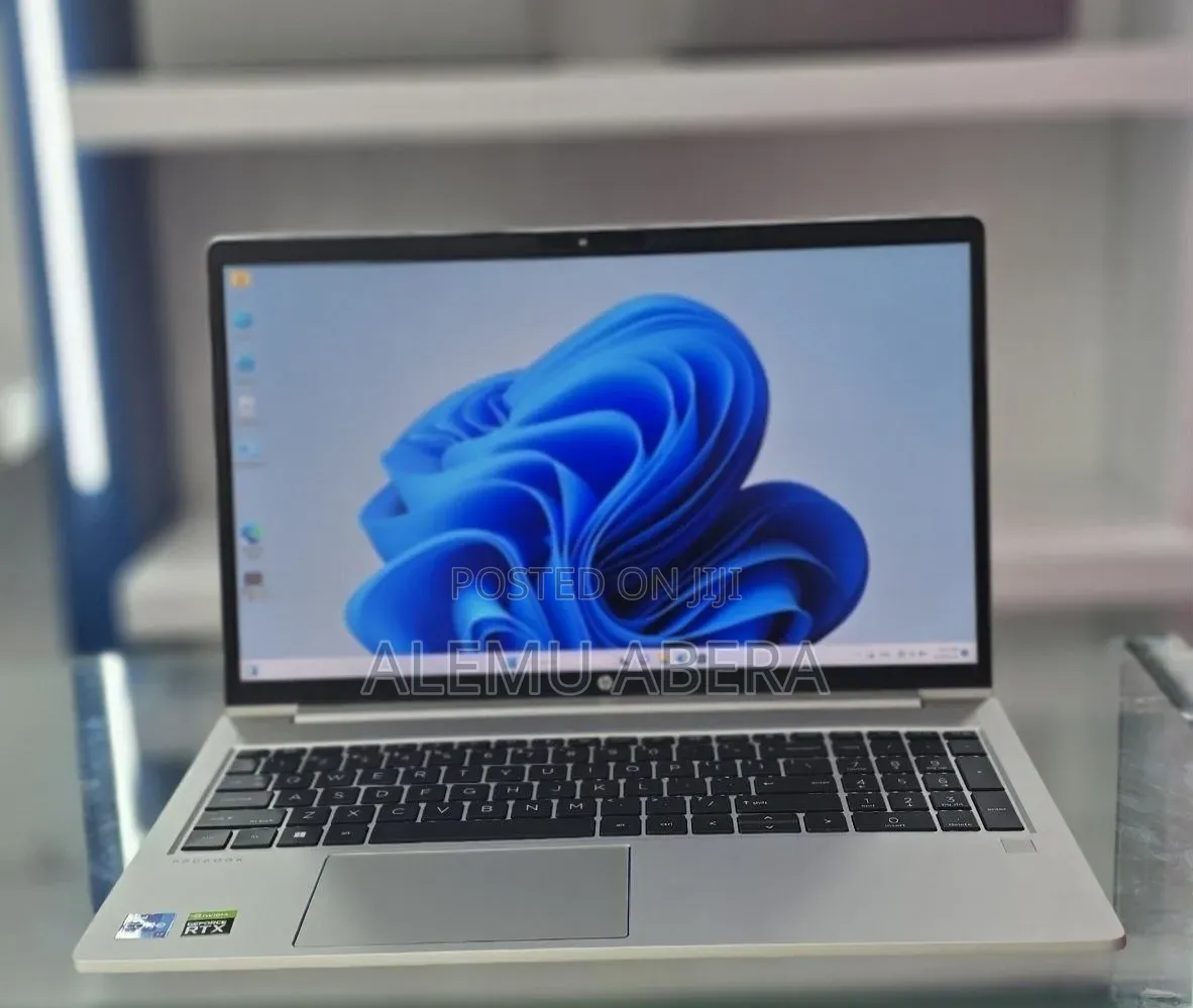 New Laptop HP 16GB Intel Core i7 SSD 512GB