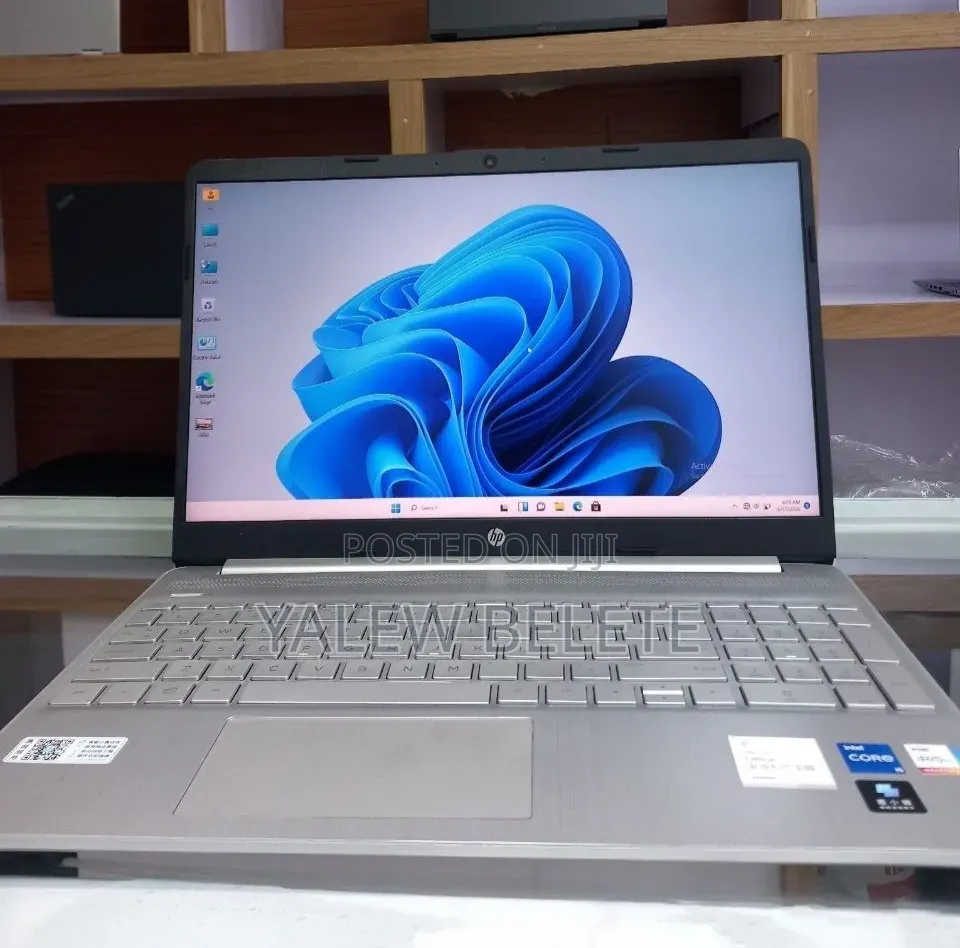 New Laptop HP Stream Notebook 8GB Intel Core i5 SSD 512GB