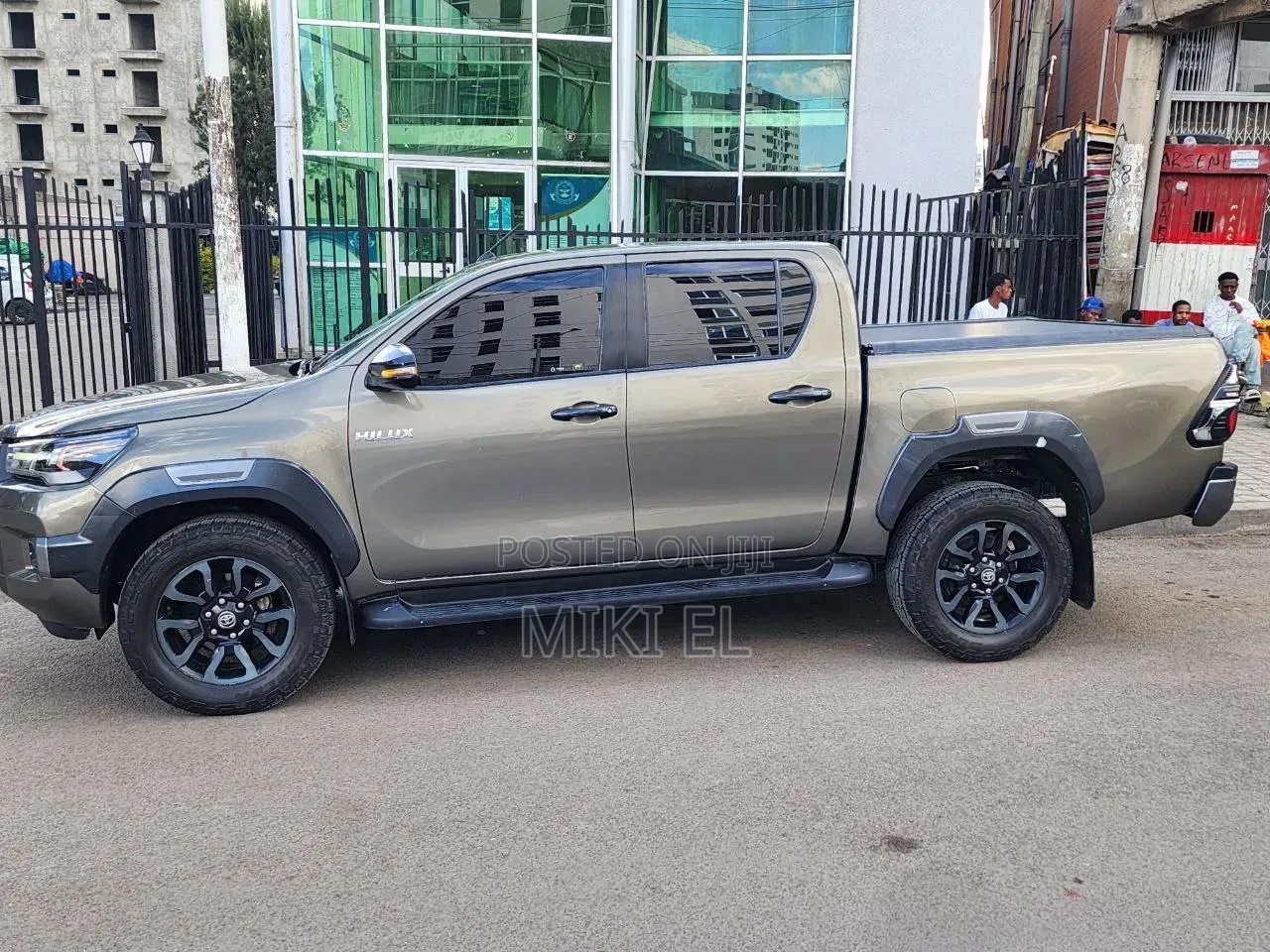 Toyota Hilux Revo Double Cab Deisel 2.8 AWD 2021 Gray