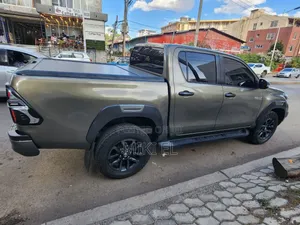 Toyota Hilux Revo Double Cab Deisel 2.8 AWD 2021 Gray