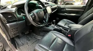 Toyota Hilux Revo Double Cab Deisel 2.8 AWD 2021 Gray