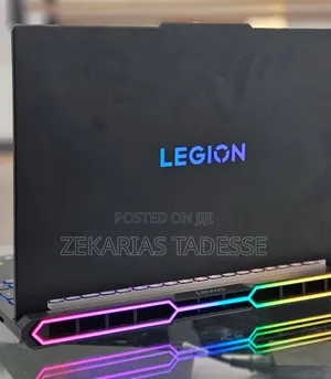New Laptop Lenovo Legion Pro 7 32GB Intel Core Ultra 9 SSD 1T