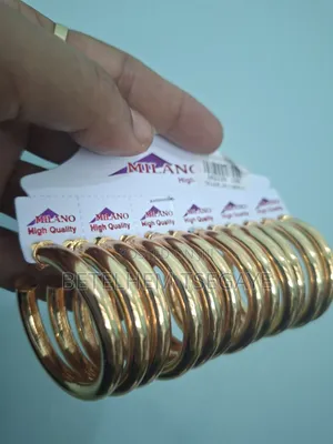 Woman's Earrings