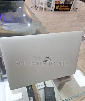 New Laptop Dell XPS 15 16GB Intel Core i7 SSD 512GB