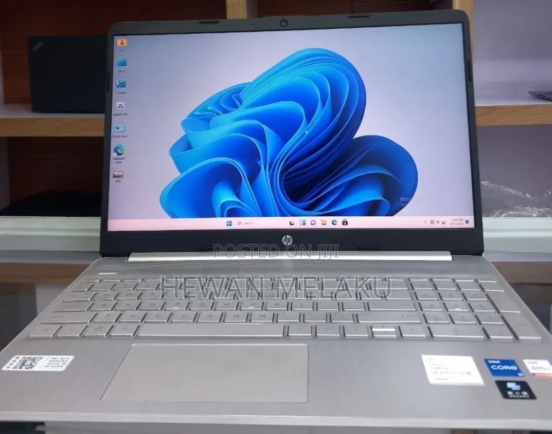 New Laptop HP Stream Notebook 8GB Intel Core i5 SSD 512GB