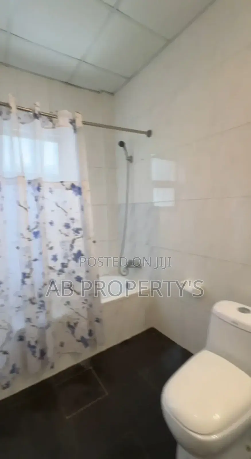 Furnished 3bdrm Apartment in For Investment, Kirkos for sale