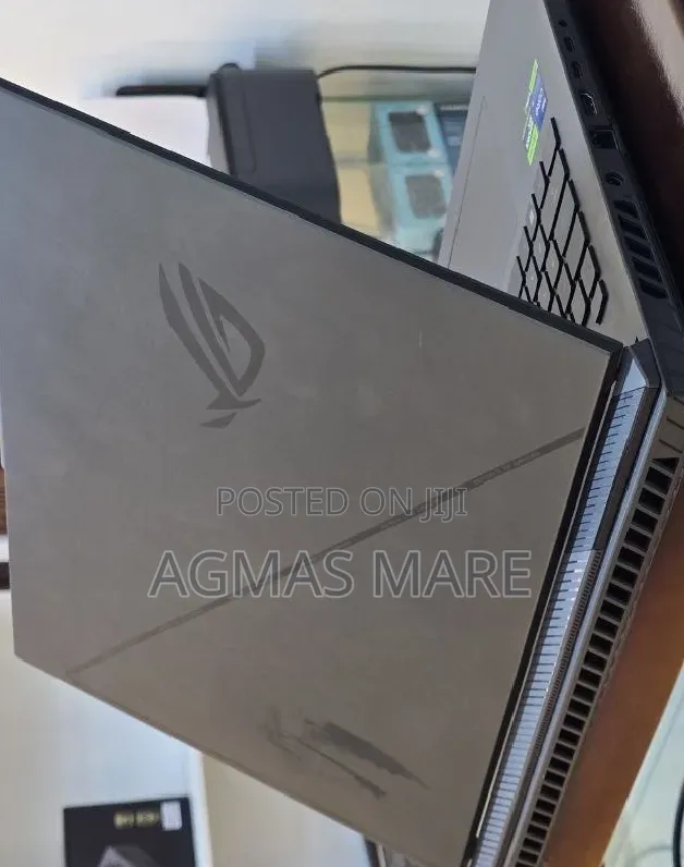 New Laptop Asus ROG Strix G17 40GB Intel Core i9 SSD 1T
