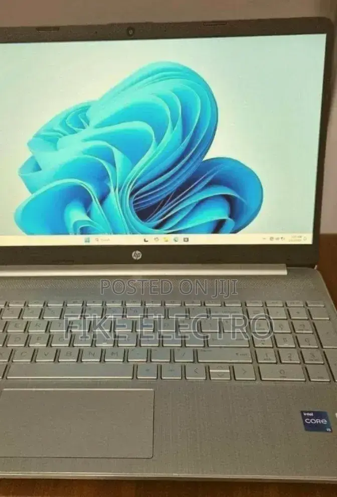 New Laptop HP Stream Notebook 8GB Intel Core i5 SSD 256GB