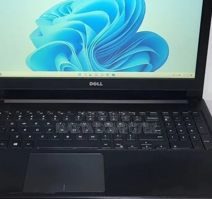 New Laptop Dell Vostro 15 3000 8GB Intel Core i5 HDD 1T