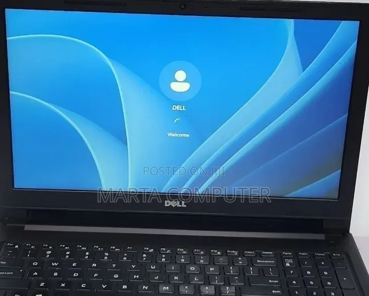 New Laptop Dell Vostro 15 3000 8GB Intel Core i5 HDD 1T