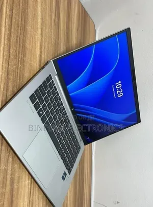 New Laptop HP EliteBook 840 G10 16GB Intel Core i7 SSD 512GB