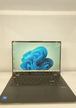 New Laptop Asus VivoBook Flip 15 TP510UA 16GB Intel Core i5 SSD 512GB