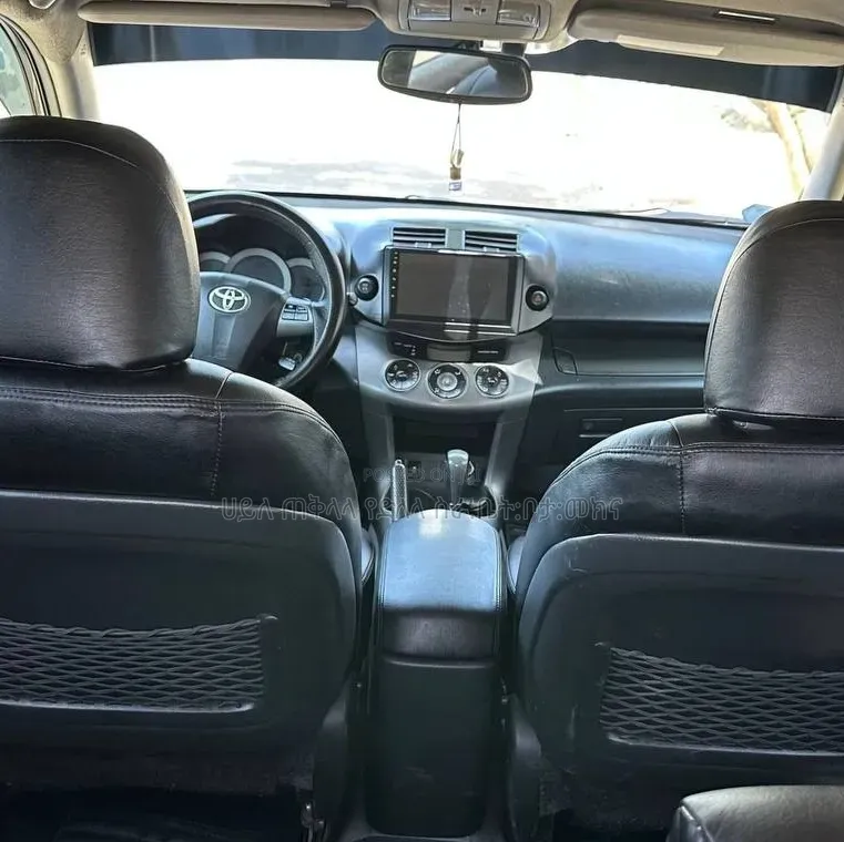 Toyota RAV4 2010 Teal