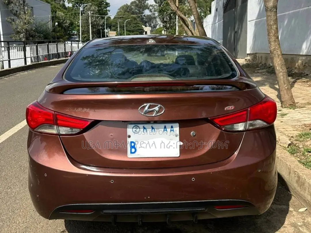 Hyundai Avante 2013 Brown