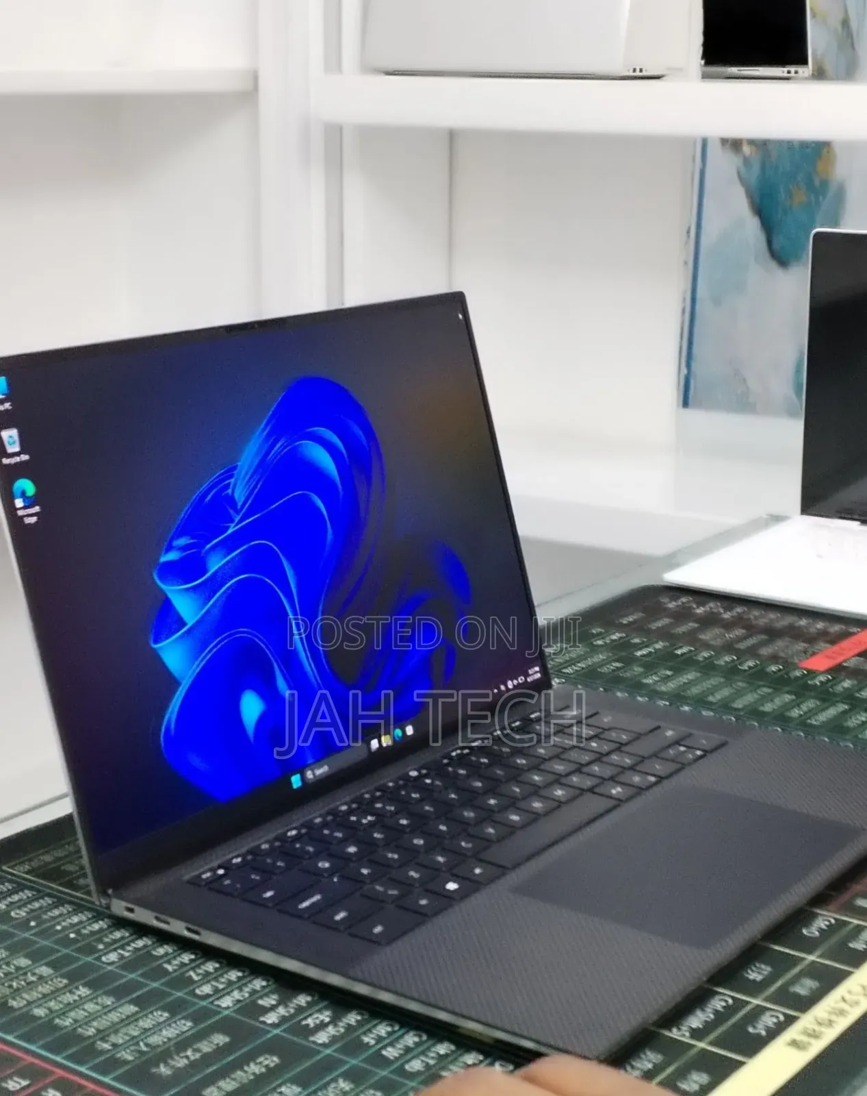 New Laptop Dell XPS 15 16GB Intel Core i7 SSD 512GB