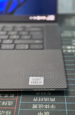 New Laptop Dell XPS 15 16GB Intel Core i7 SSD 512GB