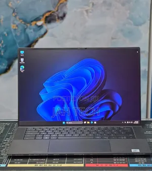New Laptop Dell XPS 15 16GB Intel Core i7 SSD 512GB