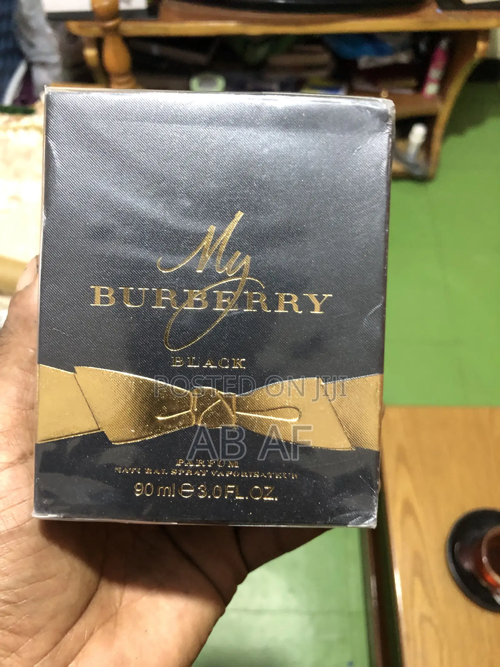 Burberry Black Perfume