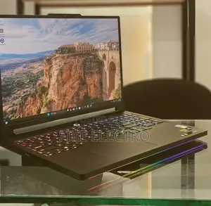 New Laptop Lenovo Legion 7 32GB Intel Core Ultra 9 SSD 1T