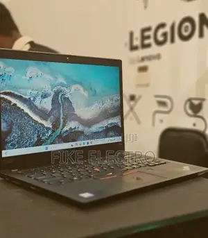 Laptop Lenovo ThinkPad T490s 16GB Intel Core i5 SSD 512GB
