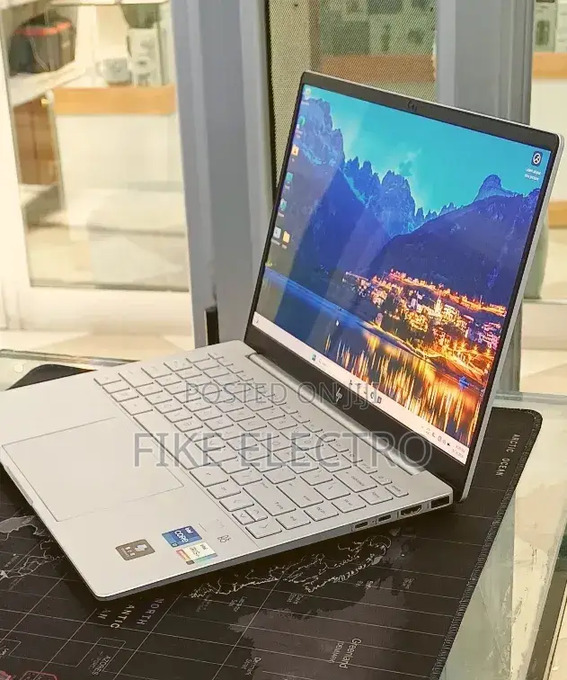 New Laptop HP Pavilion 15 16GB Intel Core i7 SSD 1T