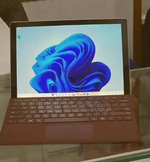 New Laptop Microsoft Surface Pro 7 8GB Intel Core i5 SSD 128GB